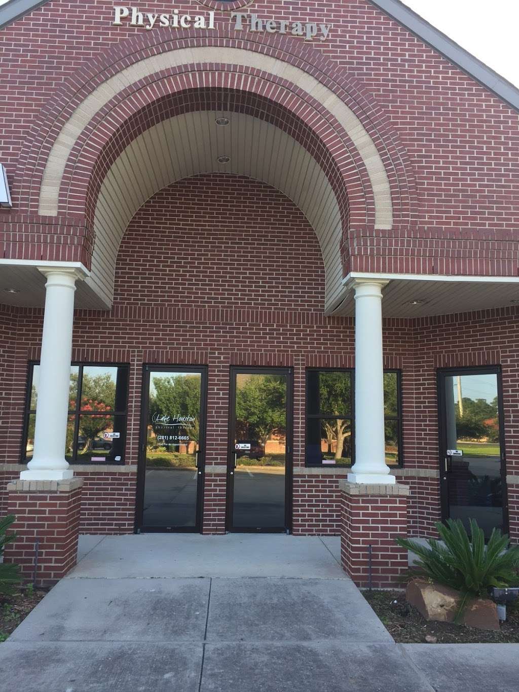 Lake Houston Physical Therapy | 7840 FM 1960 Suite 408-409, Humble, TX 77346 | Phone: (281) 812-6665