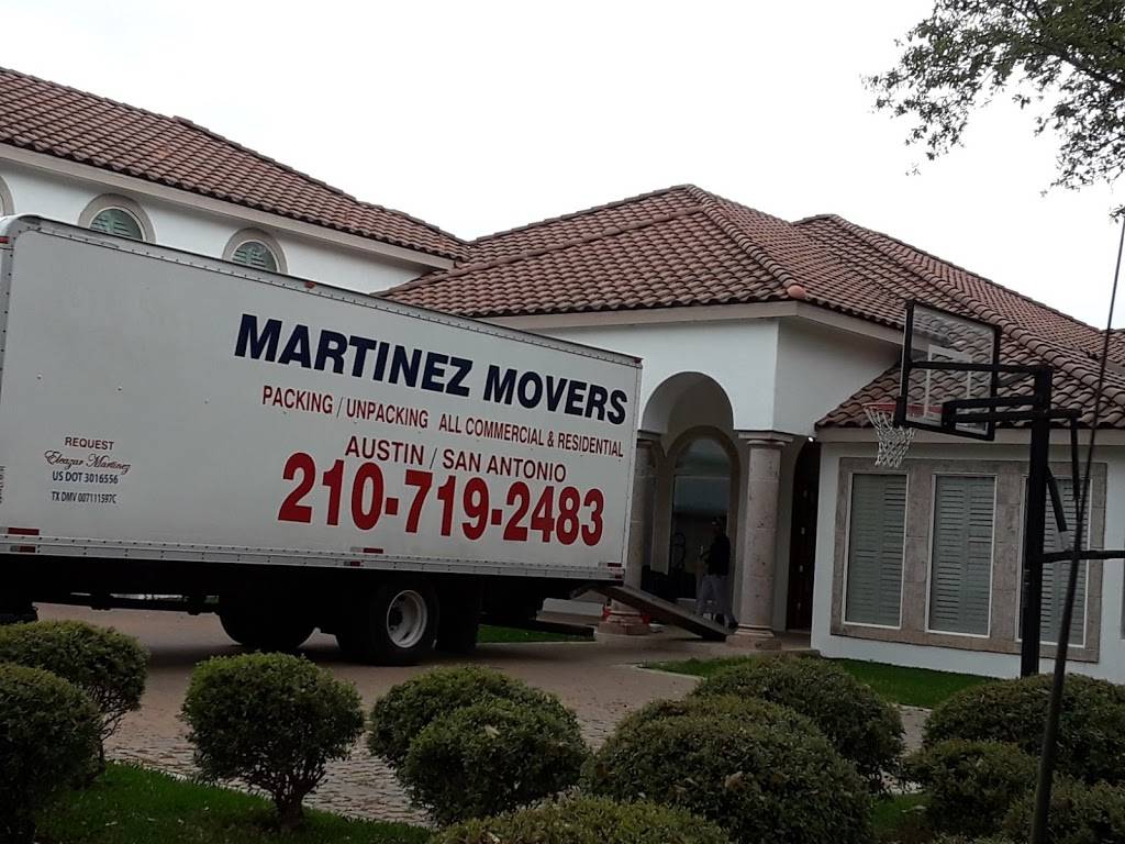 Martinez Movers | 515 Coleman St, San Antonio, TX 78208, USA | Phone: (210) 719-2483