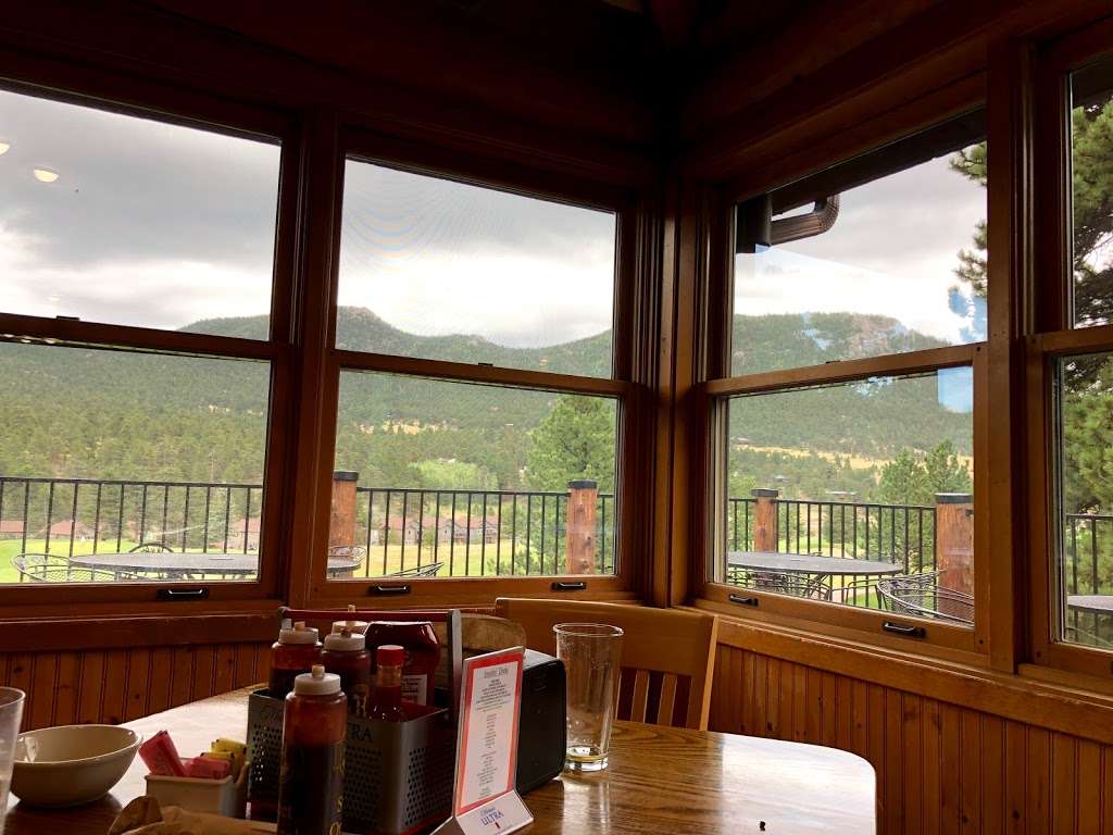 Smokin Daves BBQ | 1480 Golf Course Rd, Estes Park, CO 80517, USA | Phone: (970) 586-8146 ext. 3