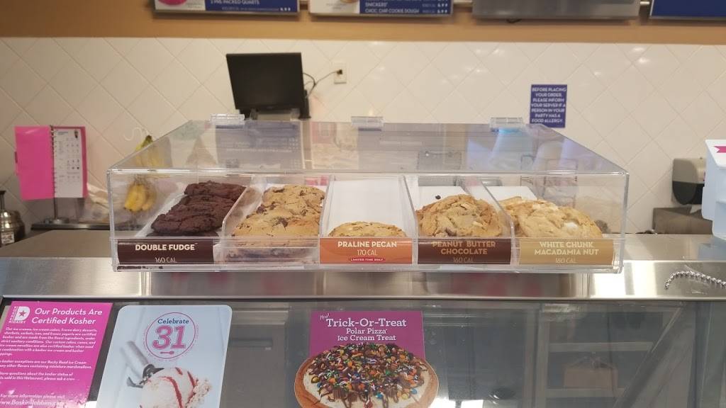 Baskin-Robbins | 711 S Industrial Blvd Suite 120, Euless, TX 76040, USA | Phone: (817) 685-1011