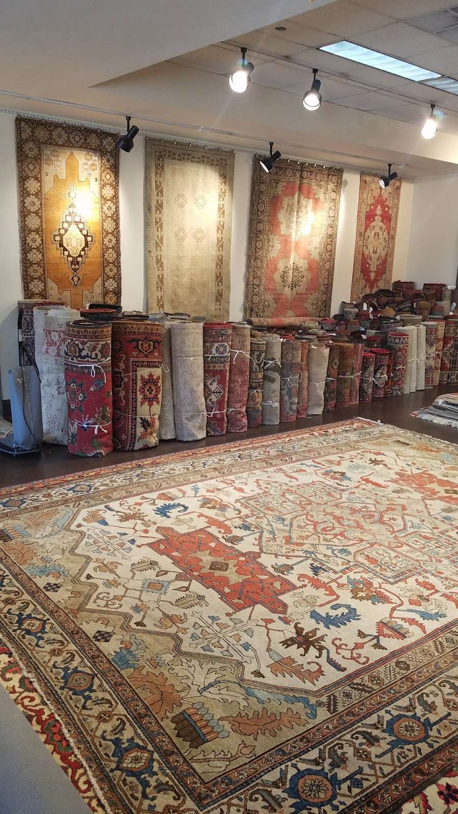 Persian Rugs & Antiques | 102 Middleton Dr, Charlotte, NC 28207 | Phone: (704) 342-1117