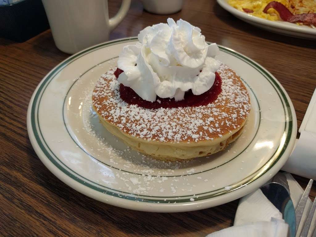 Pancakes R Us | 2282 N Garey Ave, Pomona, CA 91767, USA | Phone: (909) 392-1500