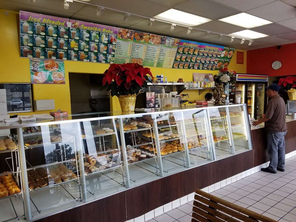 Kings Donuts | 14253 Hawthorne Blvd, Hawthorne, CA 90250, USA | Phone: (310) 676-2564