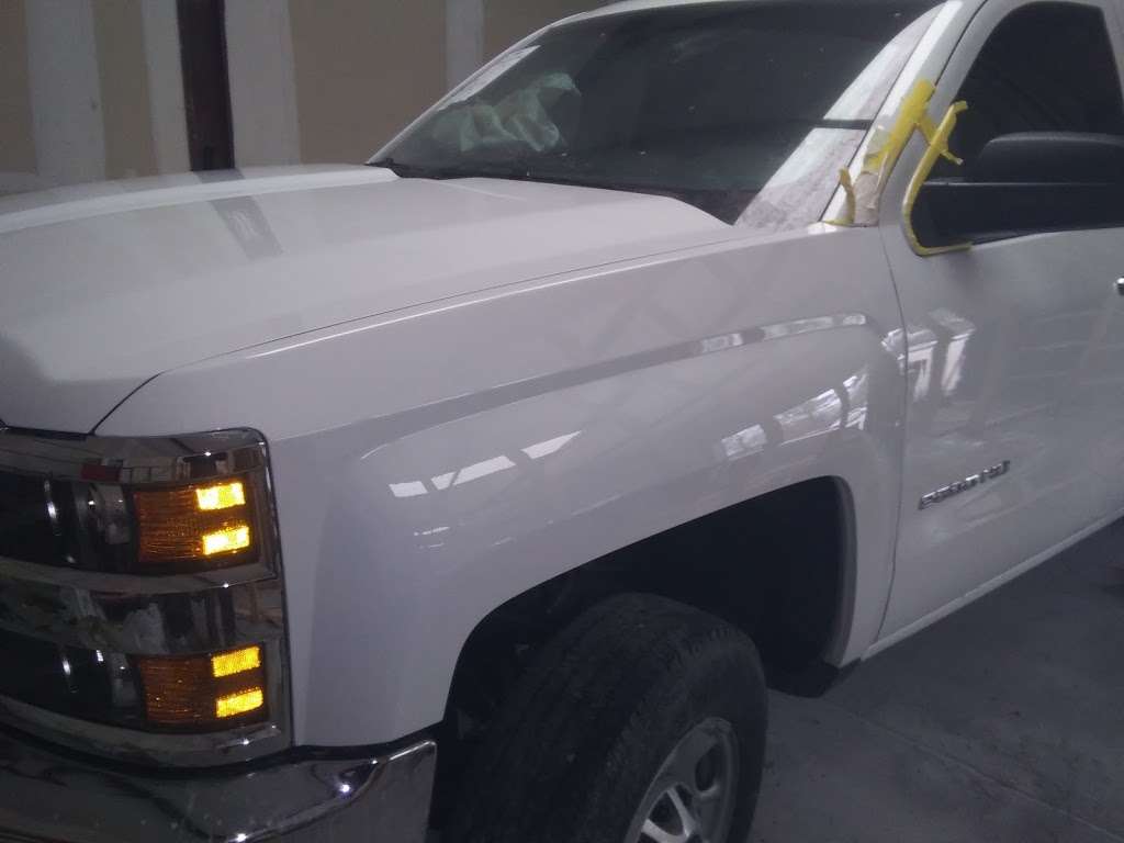 Catrachos Auto Service ,Body,paint,dent | 11812 Proctor St, Houston, TX 77038, USA | Phone: (832) 882-1055