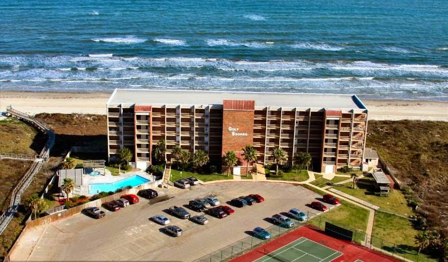 Gulf Shores Condominiums | 6021 TX-361, Port Aransas, TX 78373 | Phone: (800) 654-3938