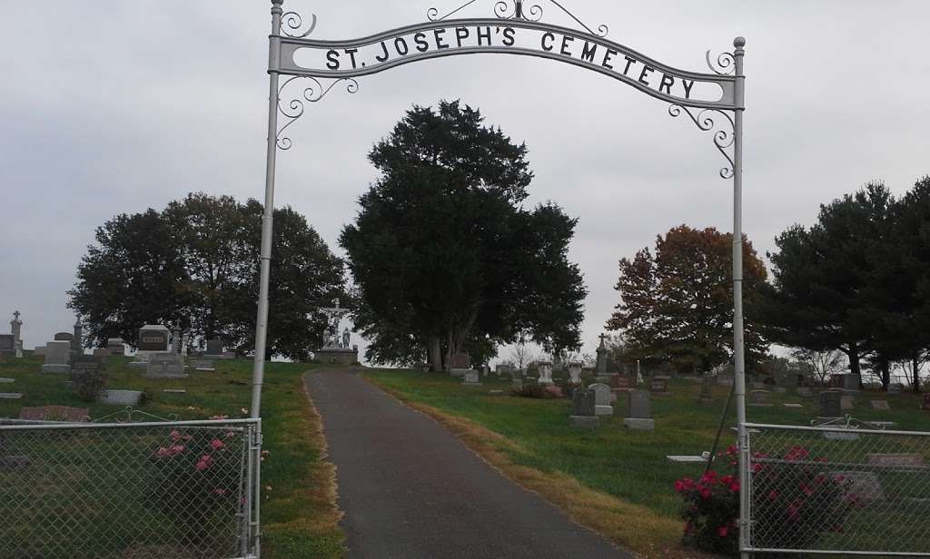 St. Josephs Cemetery | 707 N Bucklin Dr, Easton, MO 64443, USA