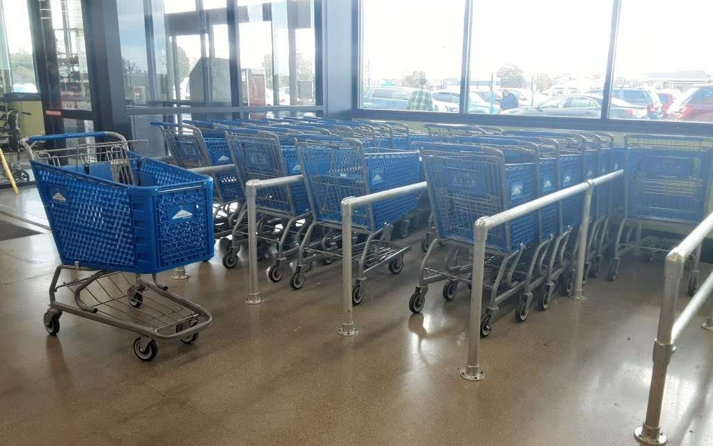 Goodwill Store | 480 E Greensburg Commons Shopping Center, Greensburg, IN 47240, USA | Phone: (812) 663-9024