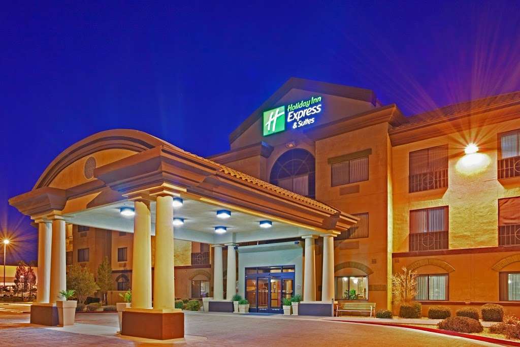 Holiday Inn Express & Suites Barstow-Outlet Center | 2700 Lenwood Rd, Barstow, CA 92311, USA | Phone: (760) 253-9200