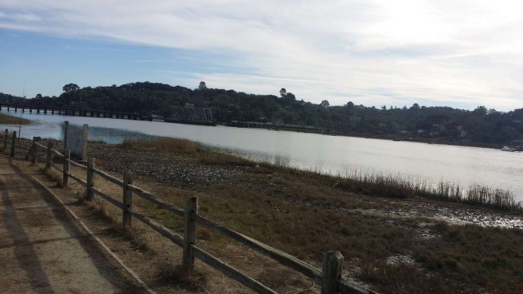 Black Point Boat Launch | 136 Harbor Dr, Novato, CA 94945, USA