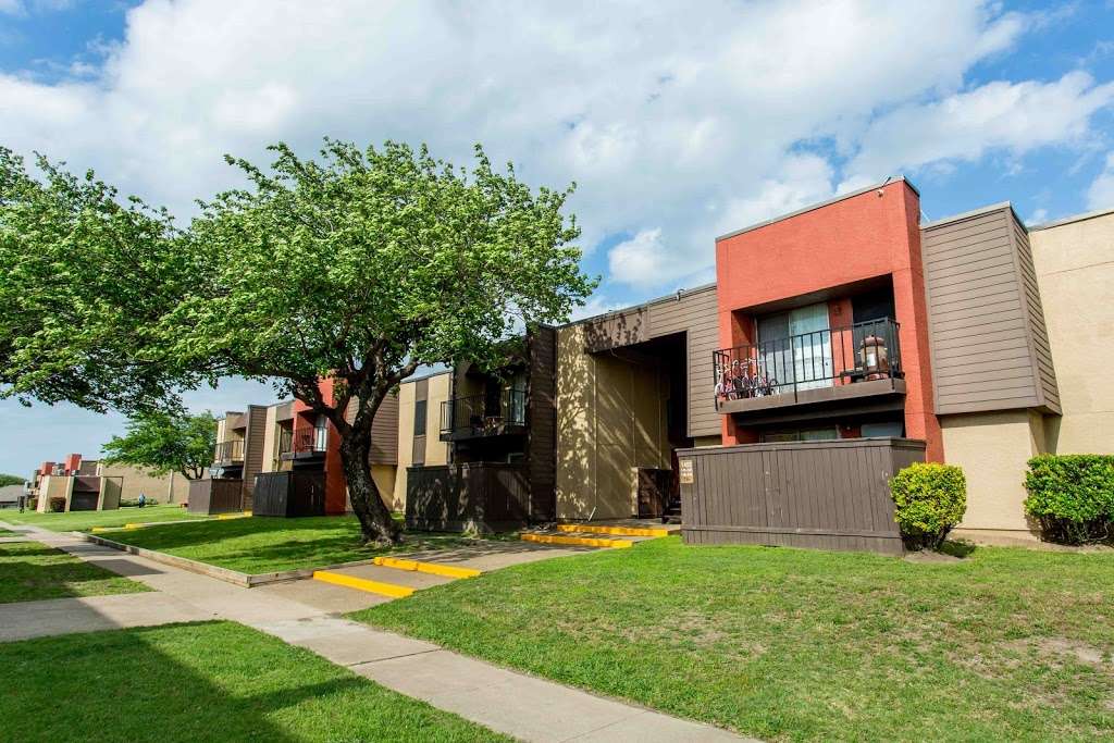 Adira Apartments | 1301 W Wheatland Rd, Dallas, TX 75232, USA | Phone: (972) 525-8976