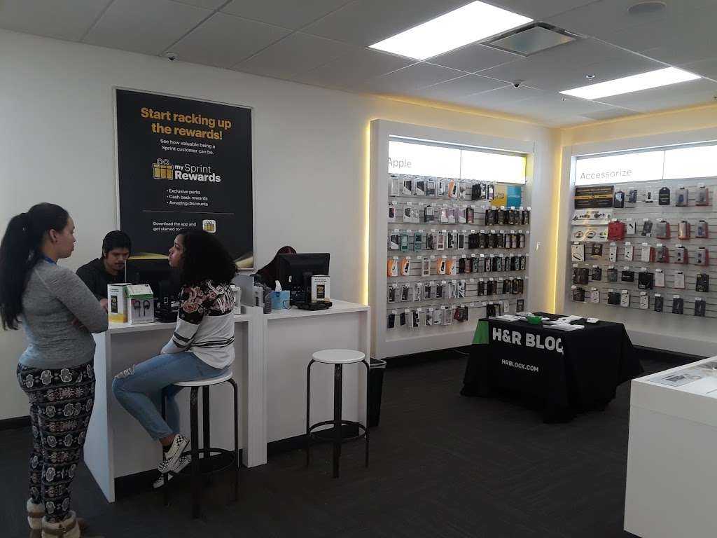 Sprint Store | 391 Lynnway Unit 2, Lynn, MA 01901, USA | Phone: (781) 780-4380