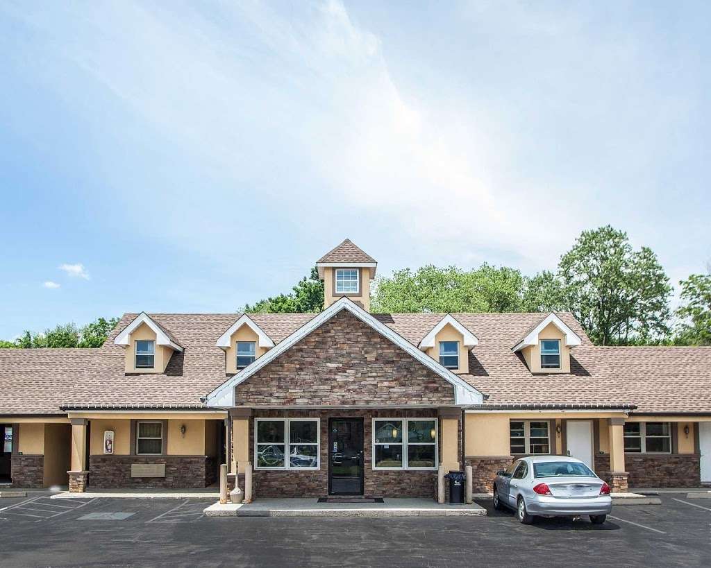 Econo Lodge | 448 Route 206 South, Newton, NJ 07860, USA | Phone: (973) 383-3922