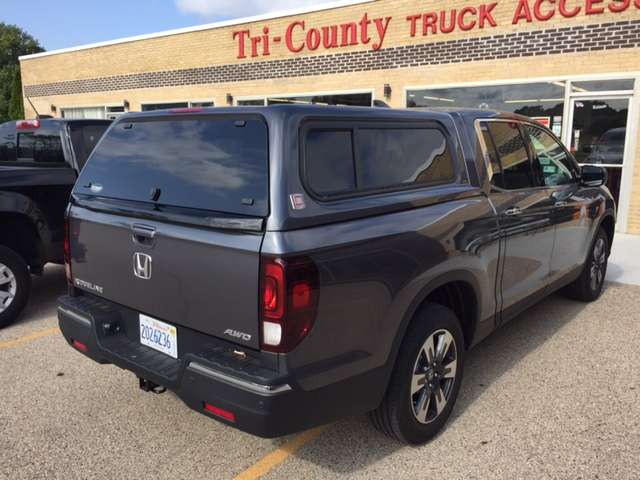 Tri-County Truck Tops, Inc. | 1335 E New York St, Aurora, IL 60505, USA | Phone: (630) 820-0306