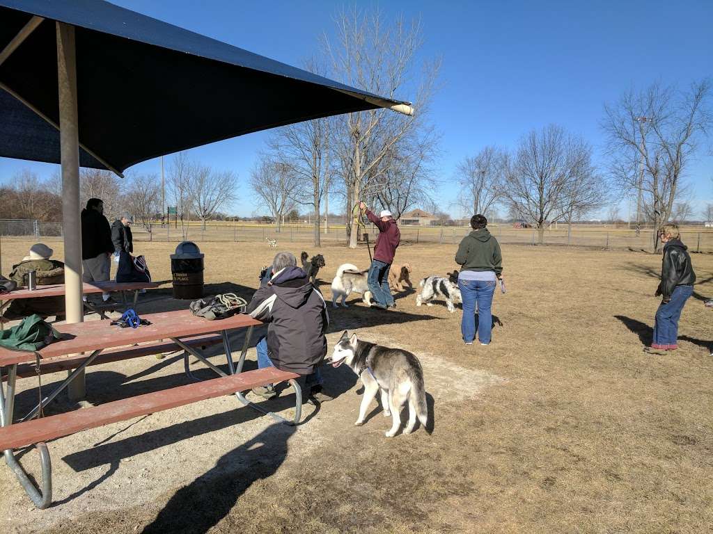 Hound Town Dog Park | Crystal Lake, IL 60014, USA | Phone: (815) 459-0680