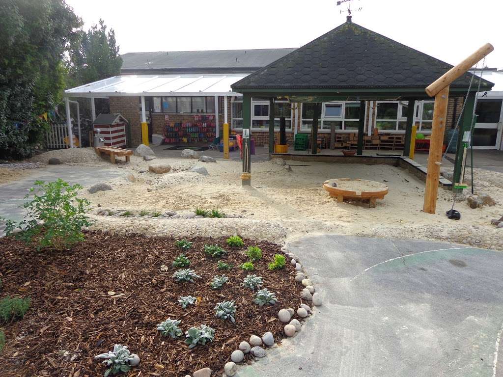 Tanglewood Nursery School (Local education authority school with | Melbourne Ave, Chelmsford CM1 2DX, UK | Phone: 01245 352788