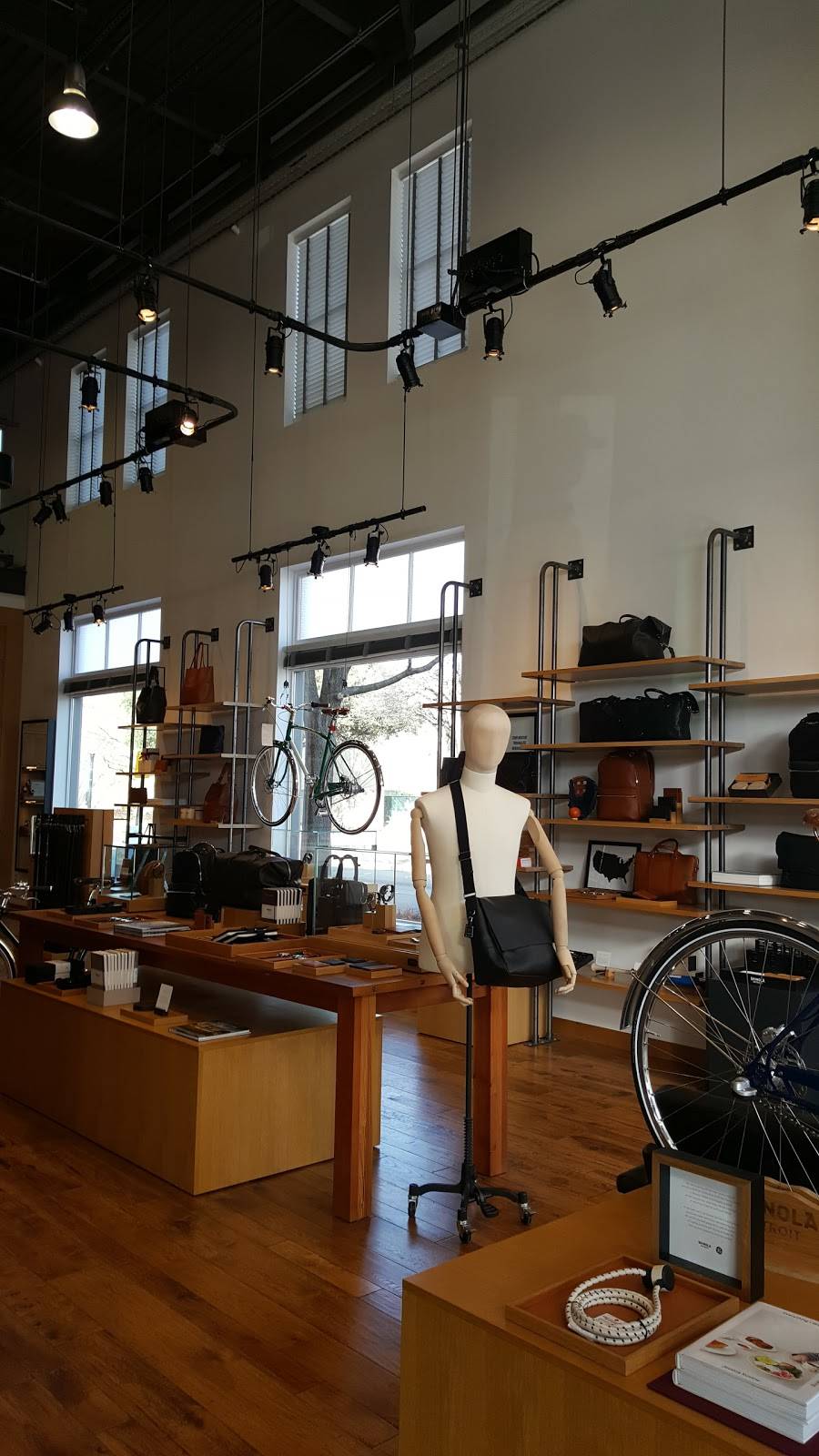 Shinola Plano Store | 1039 E 15th St, Plano, TX 75074, USA | Phone: (972) 543-4583