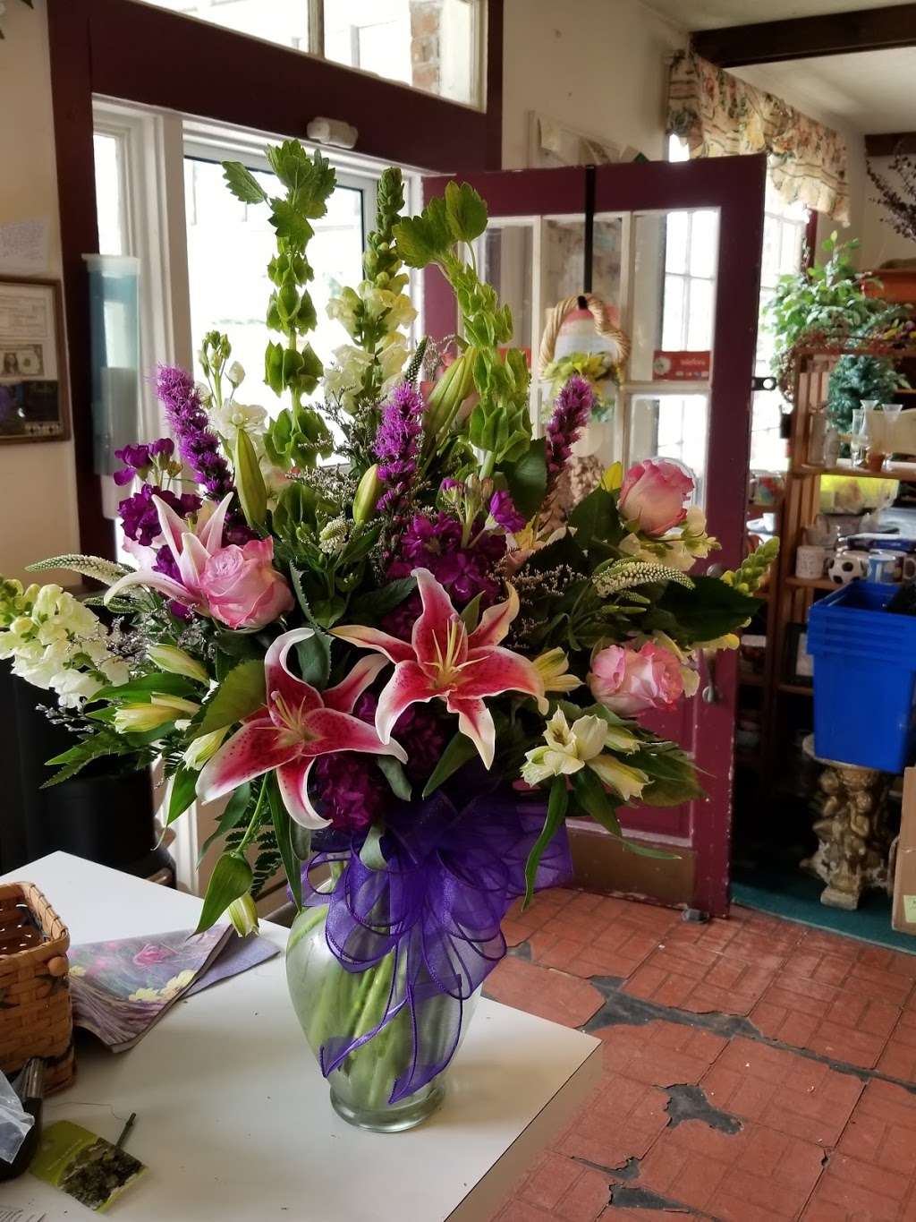 Scarletts Flowers | 4723 James Madison Hwy, Fork Union, VA 23055, USA | Phone: (434) 842-3015