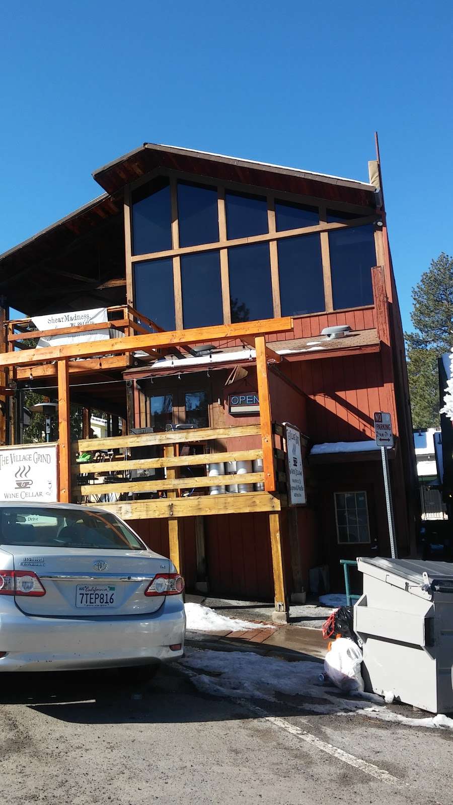 Cedar Lodge | 5995 Cedar St, Wrightwood, CA 92397, USA | Phone: (760) 249-4673