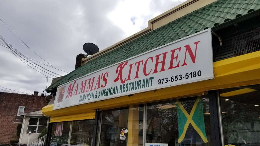 Mammas Kitchen | 136 Vreeland Ave, Paterson, NJ 07504 | Phone: (973) 653-5180