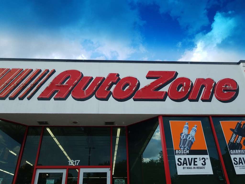 AutoZone Auto Parts | 1217 E Houston St, Cleveland, TX 77327, USA | Phone: (281) 592-4941