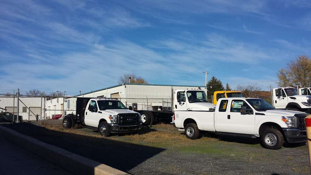 Reading Truck Equipment | 1363 Bowmansville Rd, Bowmansville, PA 17507, USA | Phone: (800) 523-2237