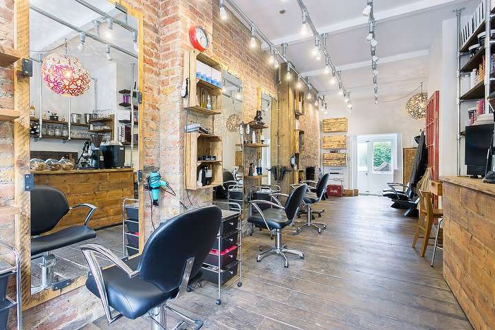 That Hair Place - Newington Green | 133 Newington Green Rd, Mildmay Ward, London N1 4RA, UK | Phone: 020 3441 1860