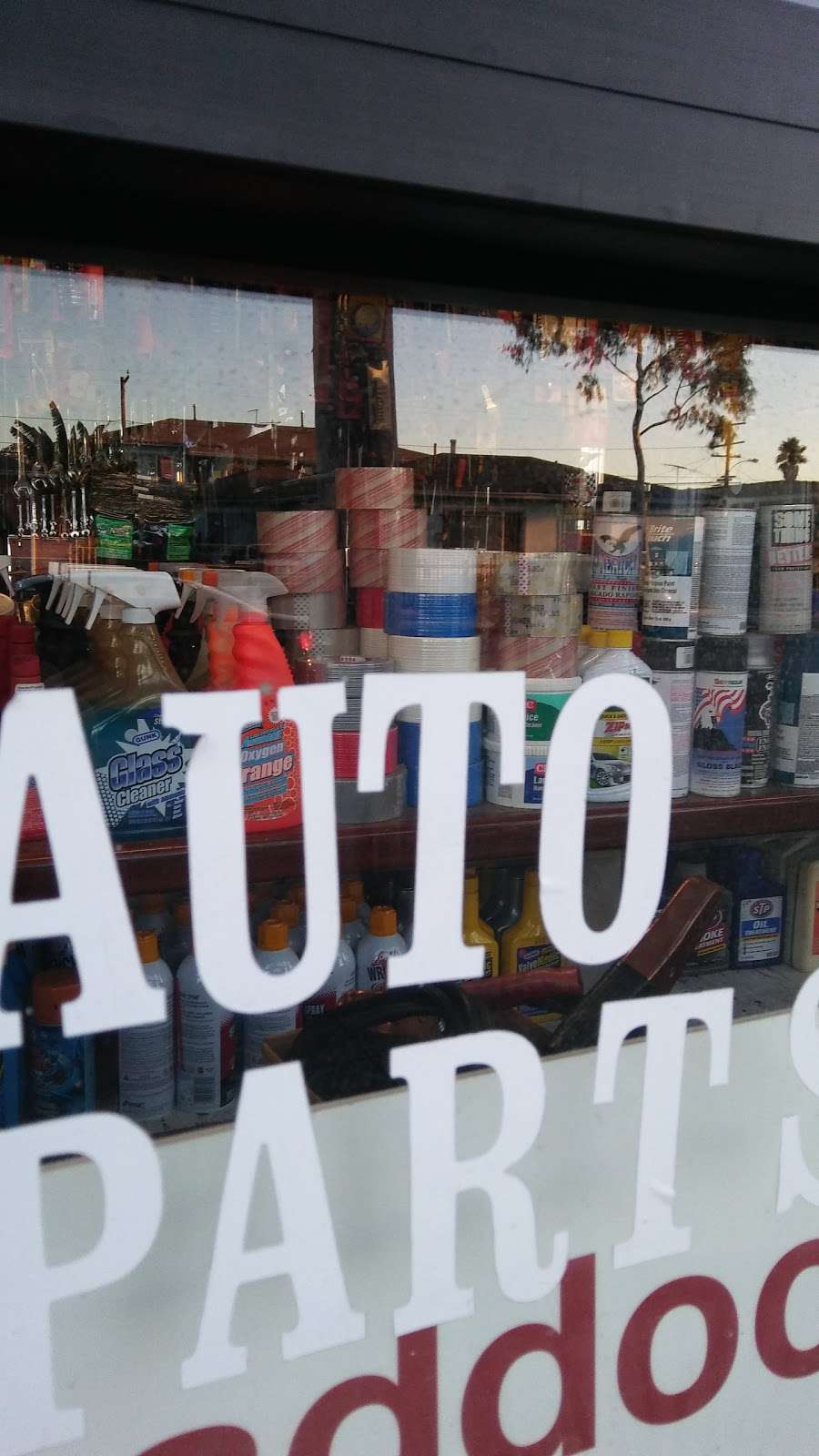 Braddock Auto Parts | 510 W Arbor Vitae St, Inglewood, CA 90301, USA | Phone: (310) 951-9881