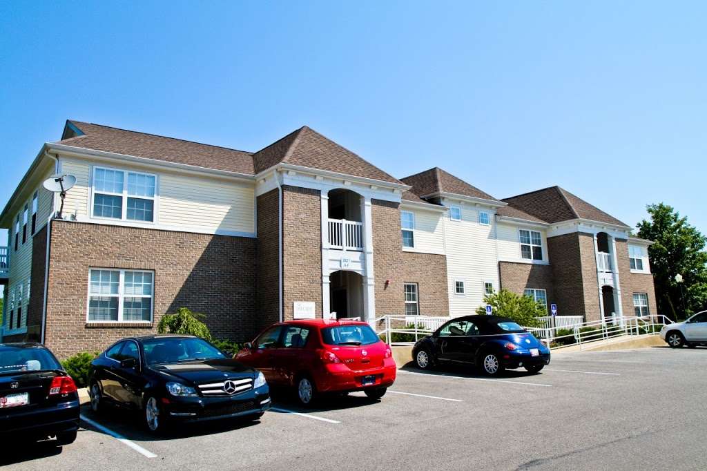 City Flats on Tenth Apartments | 3821 Barrington Dr d, Bloomington, IN 47408, USA | Phone: (812) 561-1974