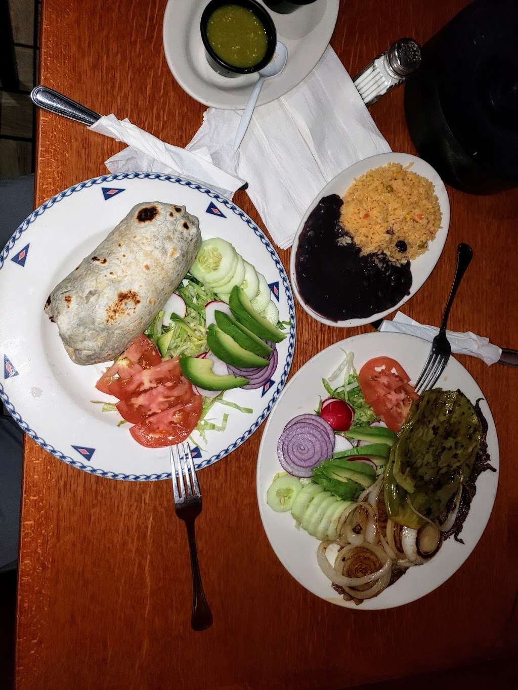 Atlixcayotl Taqueria | 297 S Broadway, Yonkers, NY 10705, USA | Phone: (914) 255-2549