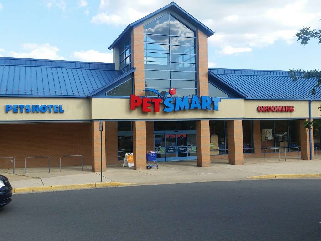 PetSmart | 13866 Metrotech Dr, Chantilly, VA 20151, USA | Phone: (703) 378-1295