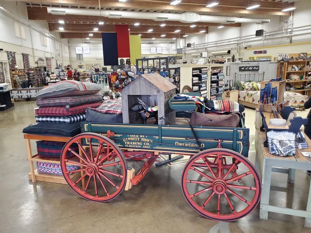 Pendleton Woolen Mill Store | 8500 SE McLoughlin Blvd, Portland, OR 97222, USA | Phone: (503) 535-5786