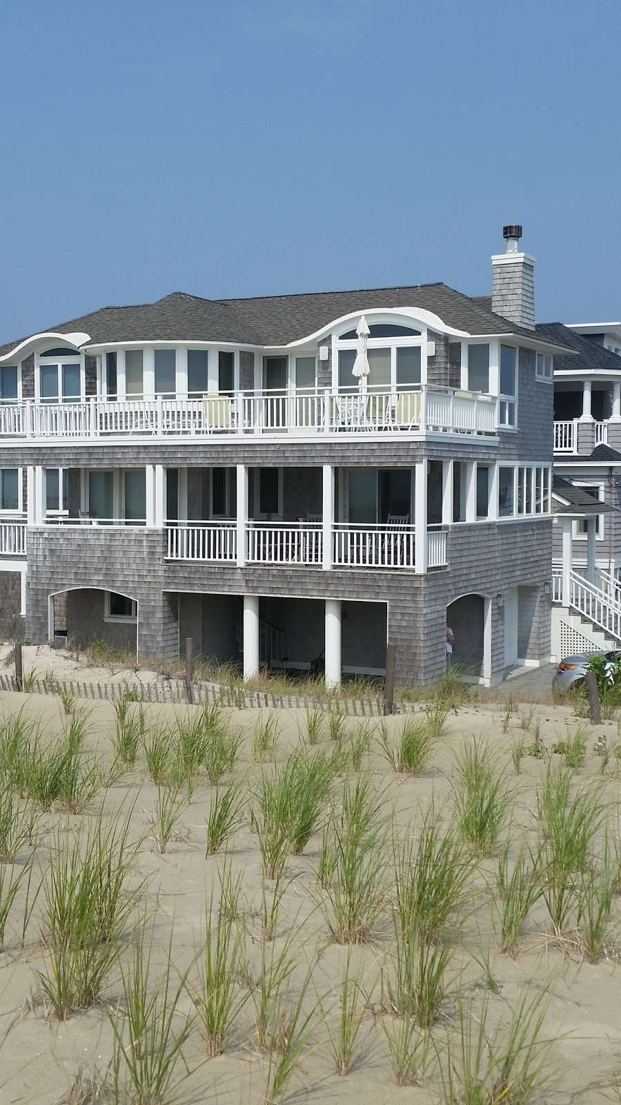 Beach House Retreats on LBI, NJ | 113 E 85th St, Long Beach Township, NJ 08008, USA | Phone: (609) 947-1377