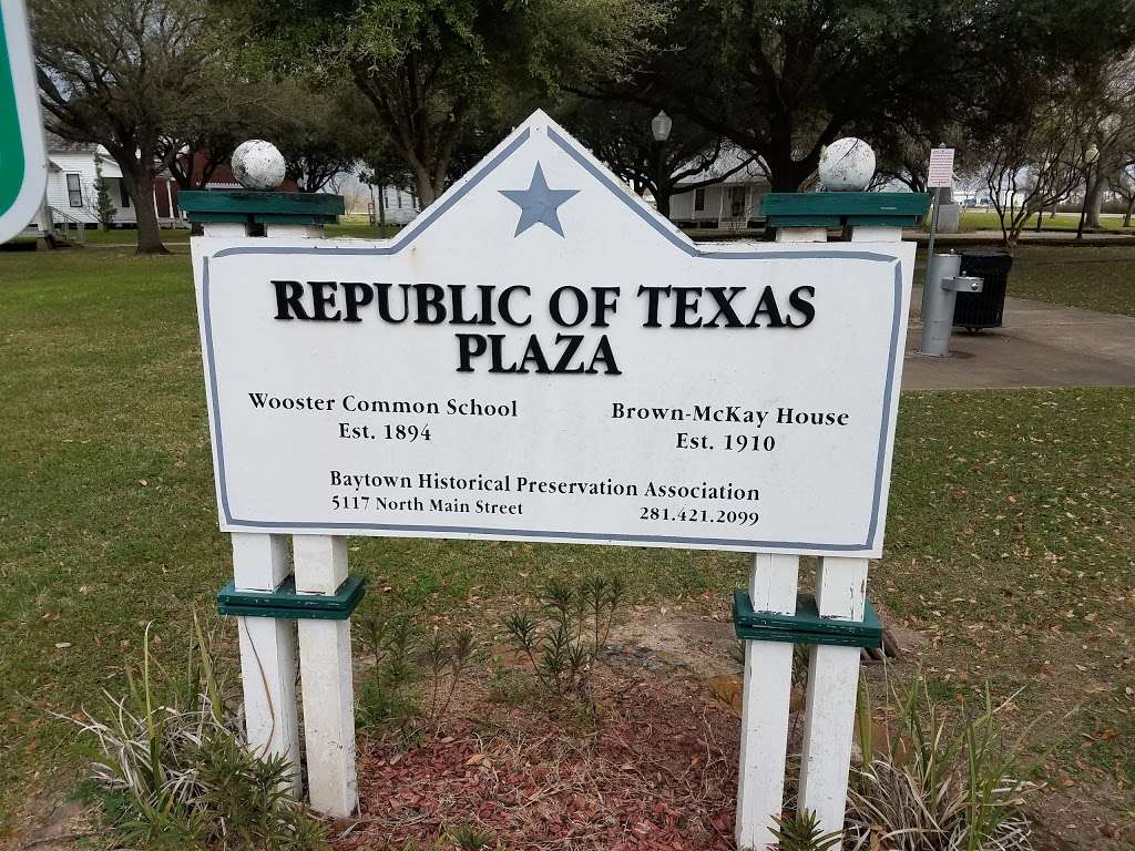 Republic of Texas Plaza | 5117 N Main St, Baytown, TX 77521, USA | Phone: (281) 420-6597
