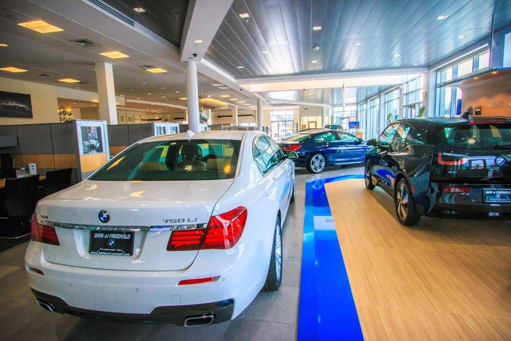 BMW of Freehold | 4225 U.S. 9, Freehold, NJ 07728 | Phone: (732) 751-4335