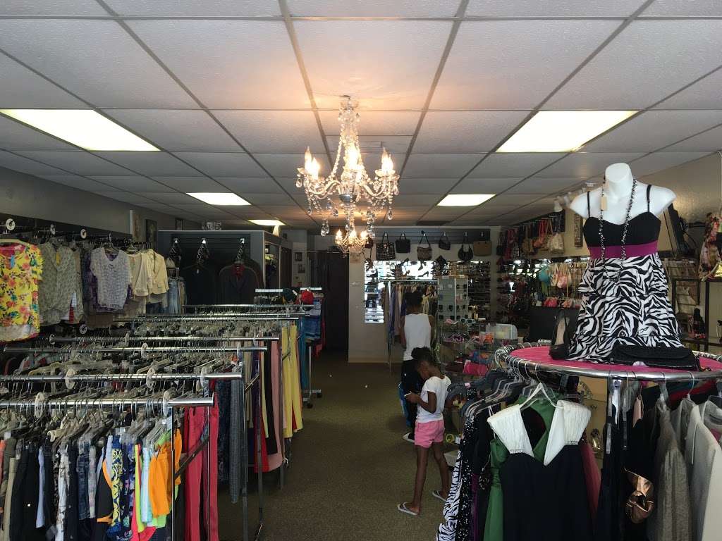 Twice As Nice Resale Shop | 109 Meadow Pkwy, League City, TX 77573, USA | Phone: (281) 538-1327