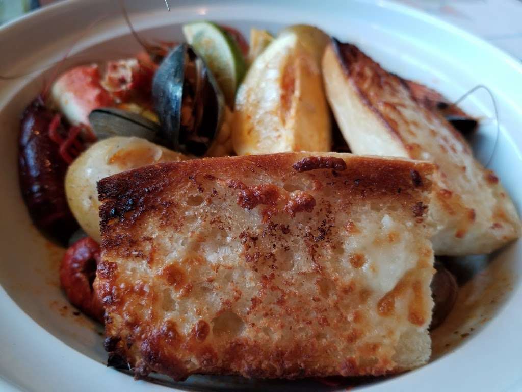 Boathouse on the Bay | 190 N Marina Dr, Long Beach, CA 90803, USA | Phone: (562) 493-1100