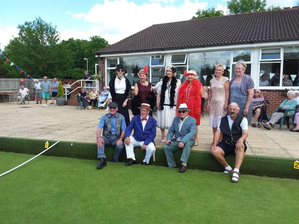Popes Mead Bowling Club | Willoughby Fields, Ifield Ave, Crawley RH11 7LX, UK | Phone: 01293 539780