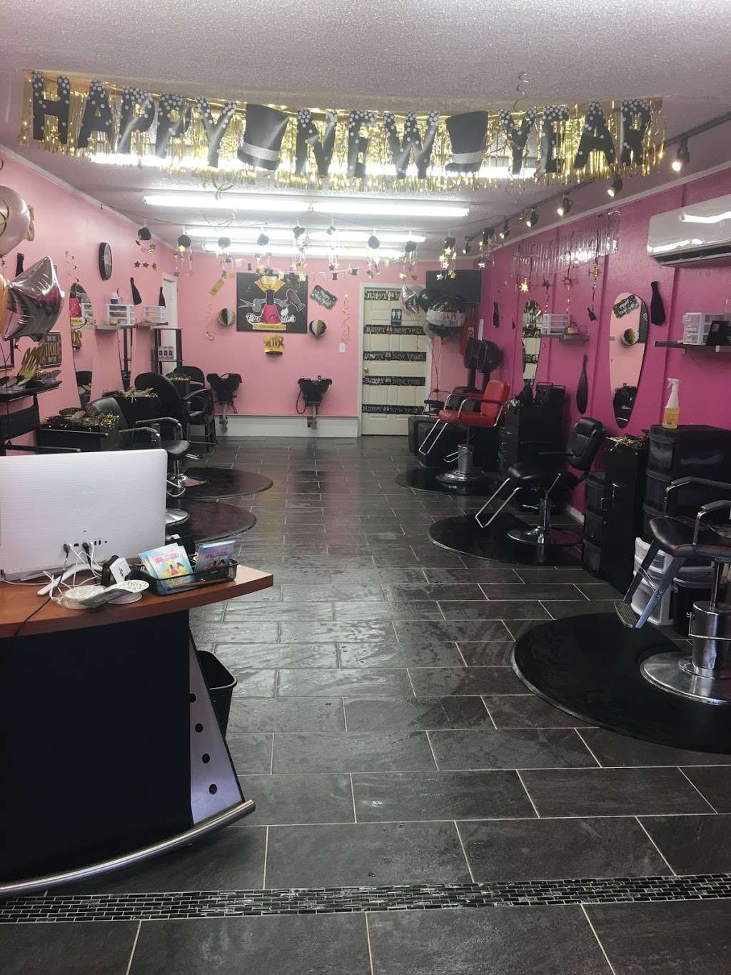 Pynk Castles Hair Studio, LLC | 309 Bradford Drive b, Charlotte, NC 28208 | Phone: (980) 318-6532