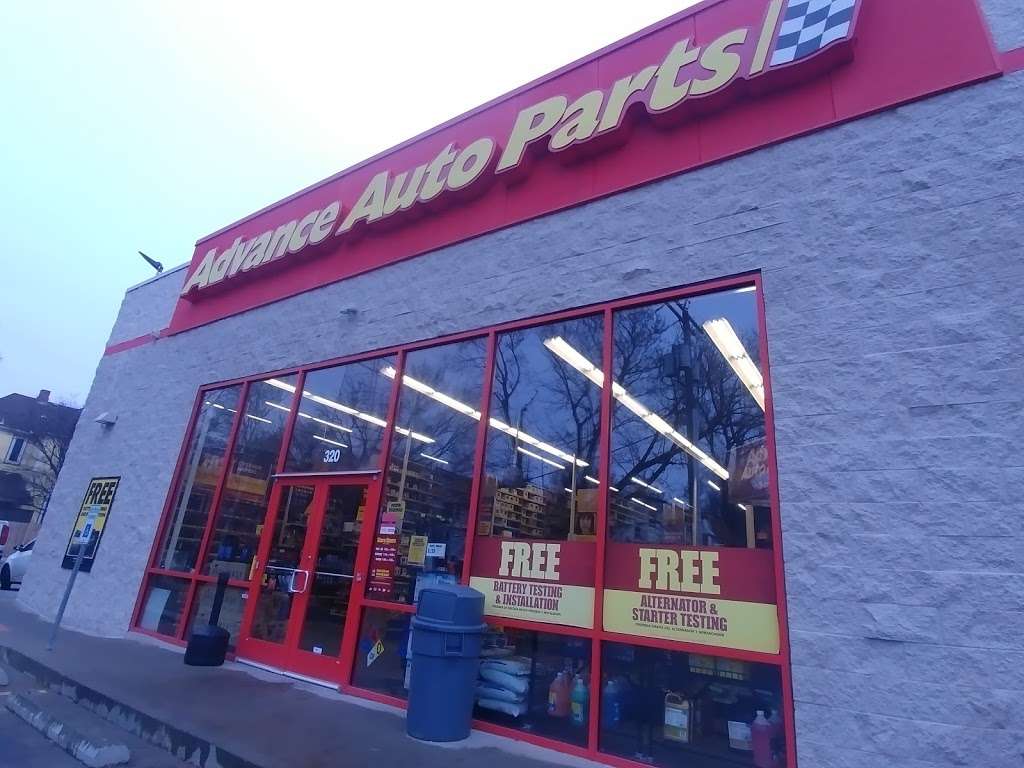 Advance Auto Parts | 320 E Linwood Blvd, Kansas City, MO 64111, USA | Phone: (816) 561-0100