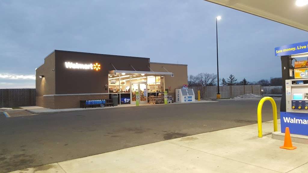 Walmart Fuel Station | 365 Lake Marian Rd, Carpentersville, IL 60110 | Phone: (847) 426-2800