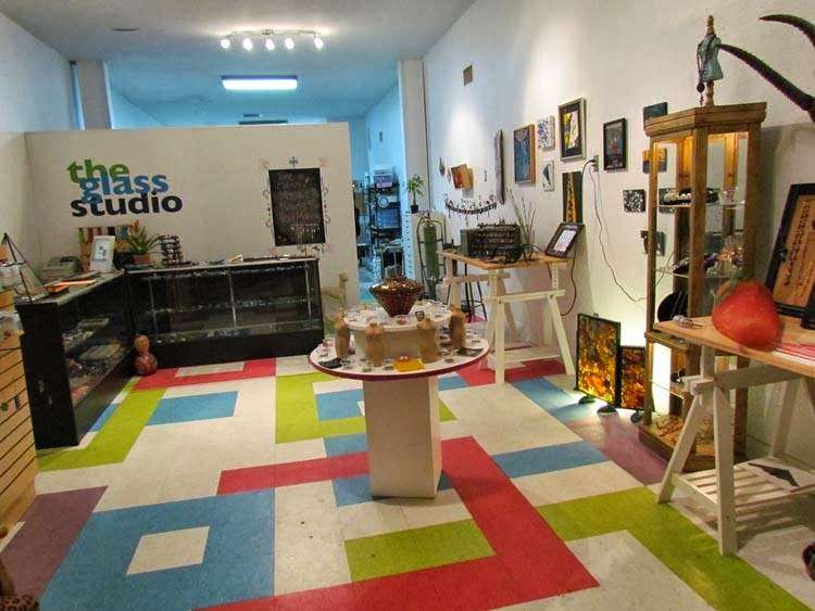 The Glass Studio | 5668 York Blvd, Los Angeles, CA 90042, USA | Phone: (323) 387-9705