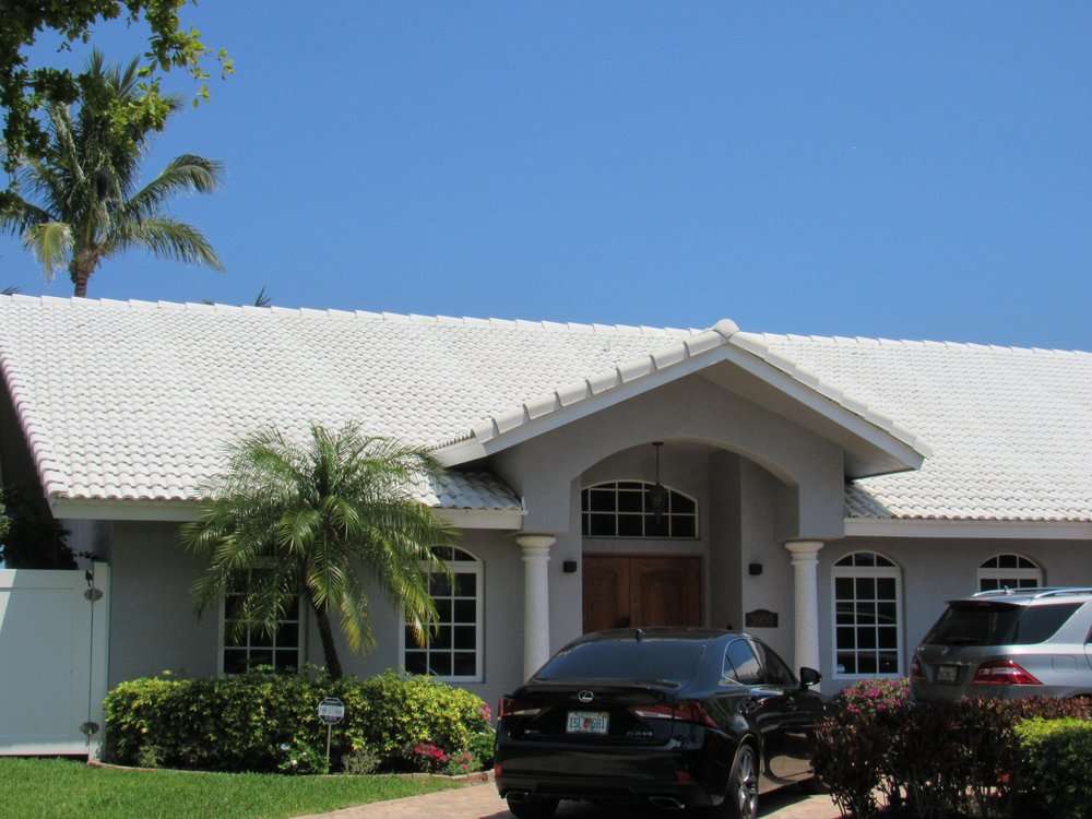 Hurricane Heroes Roofing | 6720 Nova Dr #203, Davie, FL 33317 | Phone: (561) 331-6588