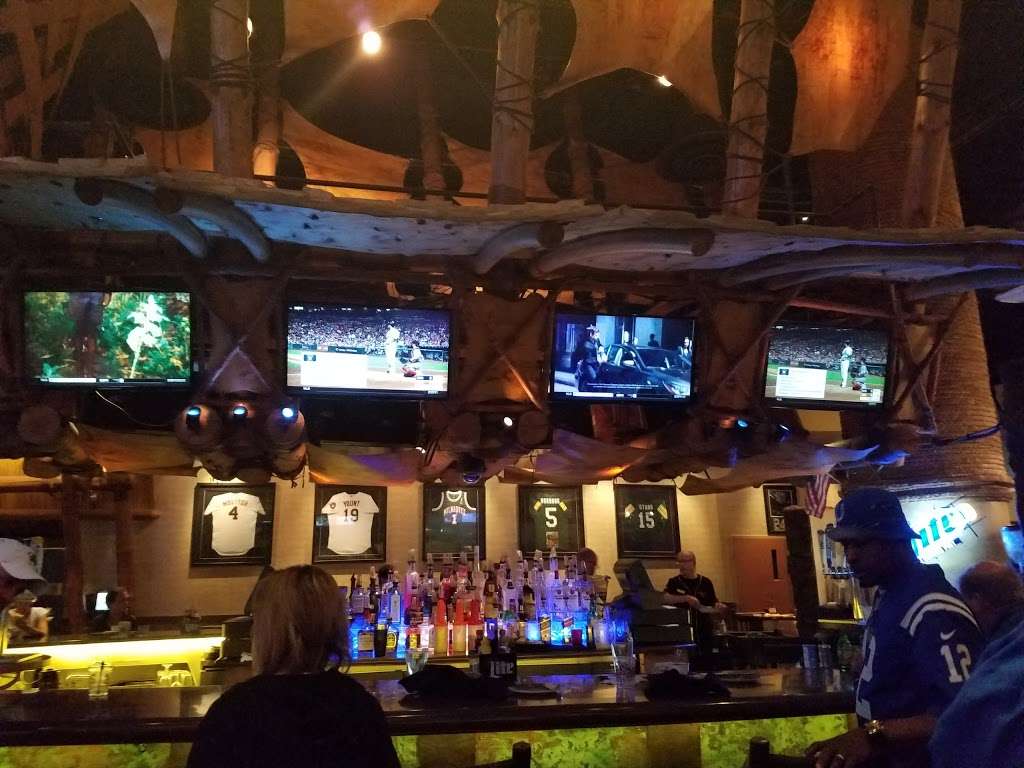 The Fire Pit Sports Bar & Grill | 1721 W Canal St, Milwaukee, WI 53233 | Phone: (414) 847-7993