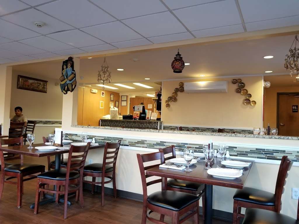 Taj Modern Indian Cuisine | 312 Bridge St, Weymouth, MA 02191, USA | Phone: (781) 803-2350