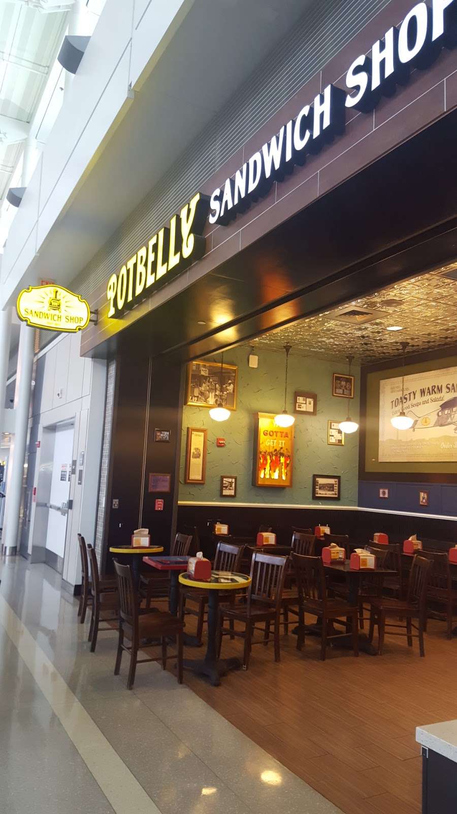 Potbelly | Concourse B, Dulles International Airport, Dulles, VA 20166 | Phone: (703) 572-6369