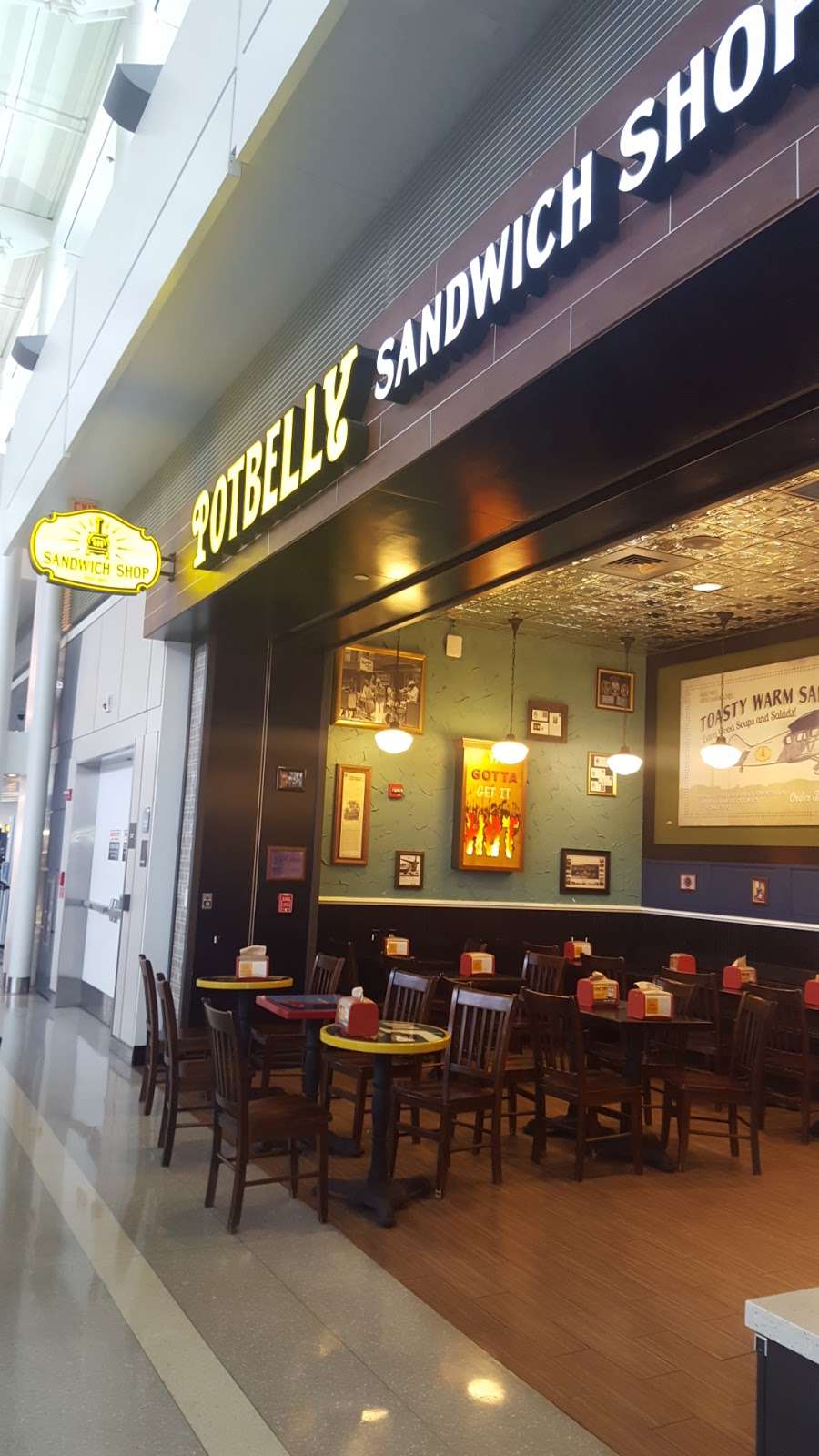 Potbelly | Concourse B, Dulles International Airport, Dulles, VA 20166, USA | Phone: (703) 572-6369