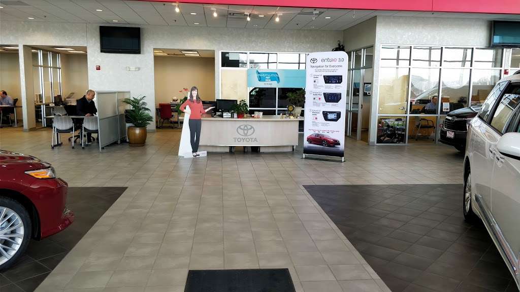 Pauly Toyota | 1035 S Illinois Rte 31, Crystal Lake, IL 60014 | Phone: (815) 459-7100