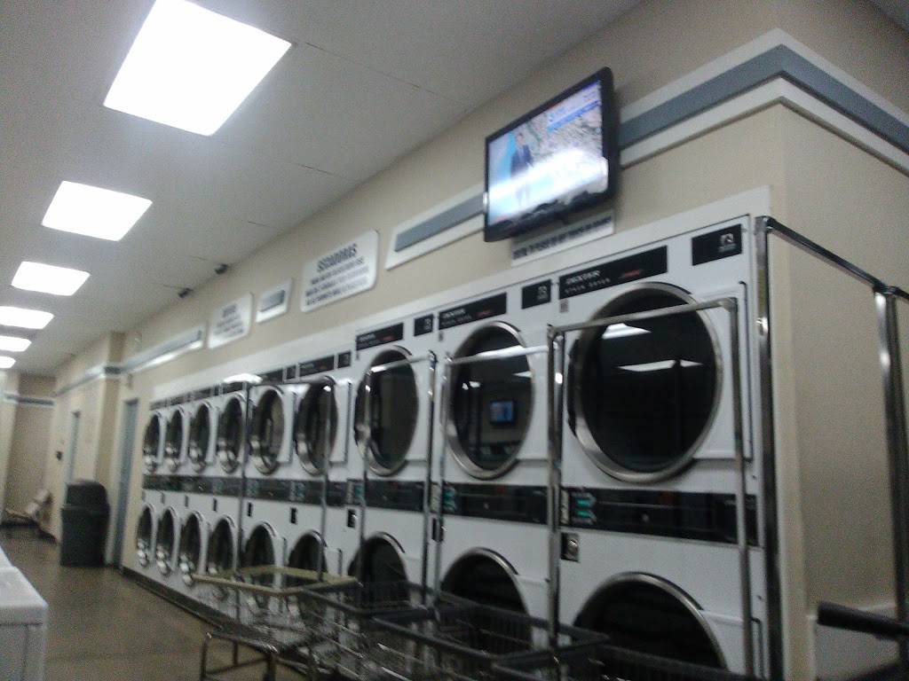 Launderland Coin Laundry | 1321 E Carson St, Long Beach, CA 90807, USA | Phone: (562) 989-8957