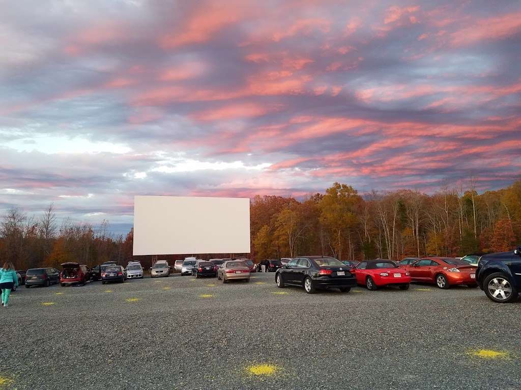 Goochland Drive-In Theater | 4344 Old Fredericksburg Rd, Hadensville, VA 23067, USA | Phone: (804) 457-3456