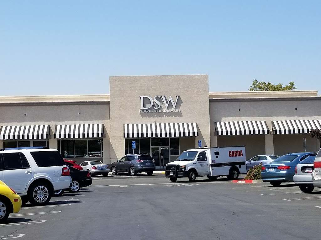 DSW Designer Shoe Warehouse, 151 Plaza 
